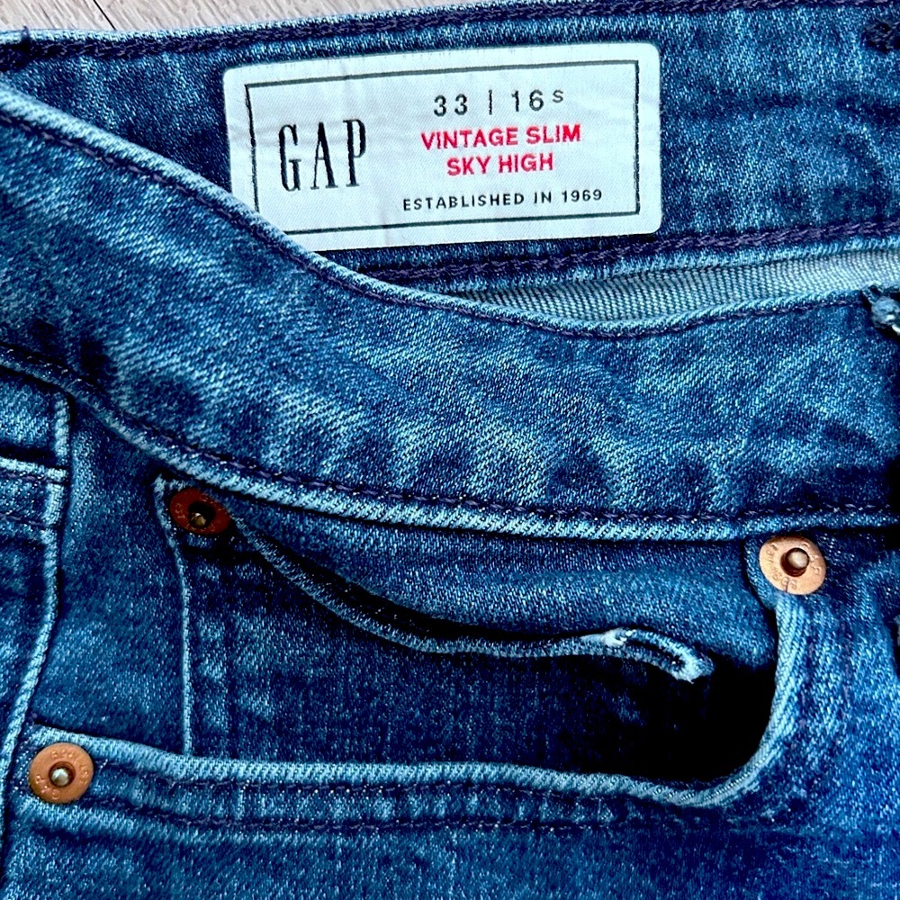 GAP Vintage Slim Jeans - Sky High Sz 16 Short
